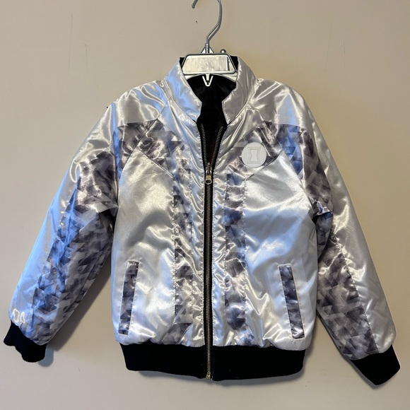 Official Disney marvel jacket – Black widow size 5 to 6 kids - Picture 4 of 4